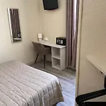أونغلتار * باريس