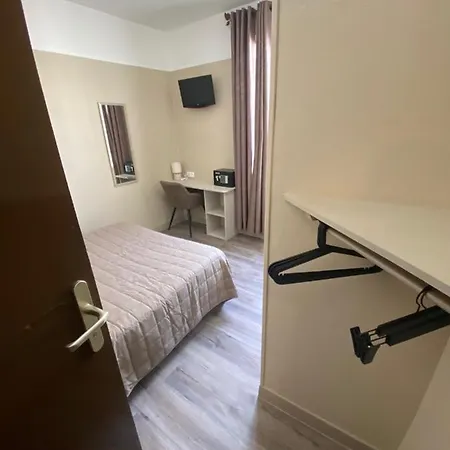 Hotell Angleterre Paris